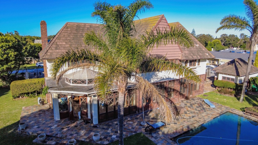 4 Bedroom Property for Sale in Walmer Eastern Cape